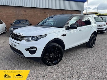 Used Land Rover Discovery Sport 2017 for sale - 75545936: Photo