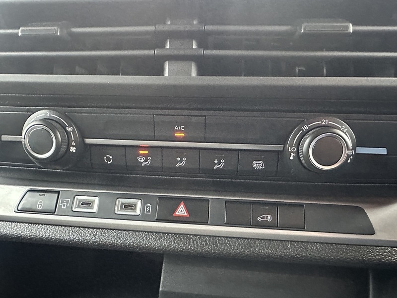 Used Vauxhall Vivaro 2024 for sale - 78078828: Photo 12