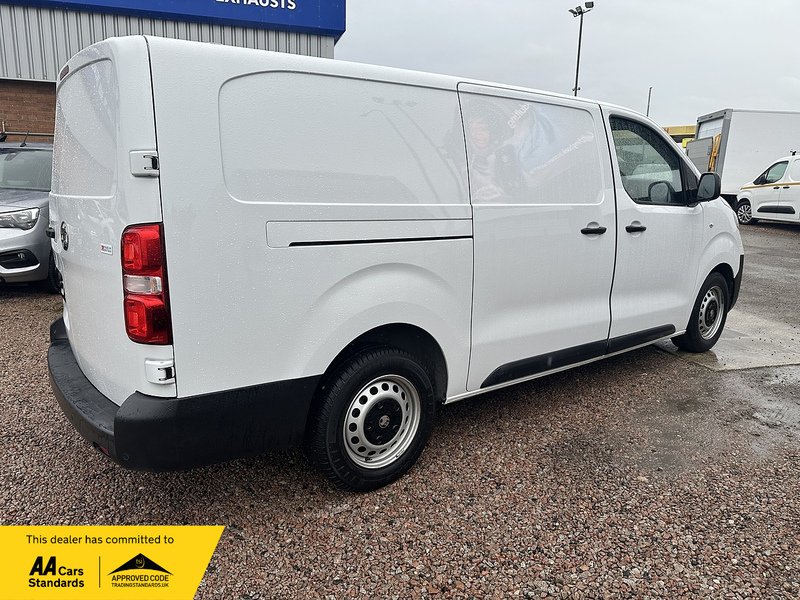 Used Vauxhall Vivaro 2024 for sale - 78078828: Photo 2