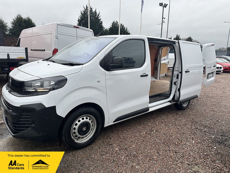 Used Vauxhall Vivaro 2024 for sale - 78078828: Photo 24