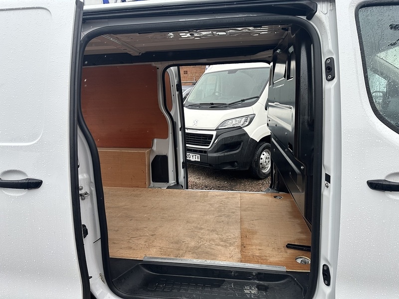 Used Vauxhall Vivaro 2024 for sale - 78078828: Photo 25