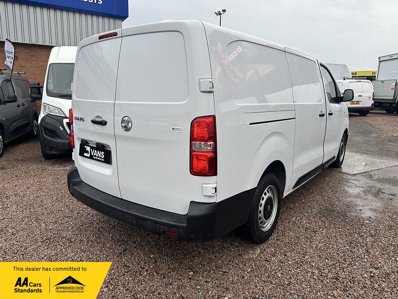 Used Vauxhall Vivaro 2024 for sale - 78078828: Photo 3