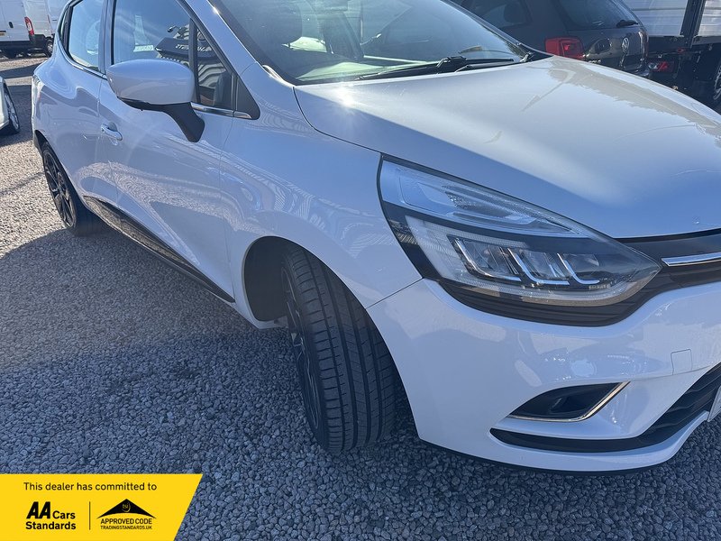 Used Renault Clio 2017 for sale - 76288022: Photo 11