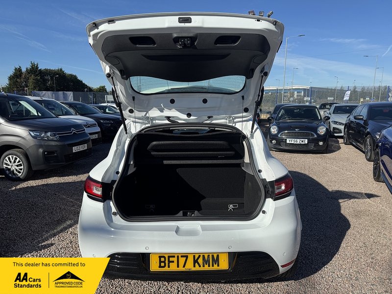 Used Renault Clio 2017 for sale - 76288022: Photo 16