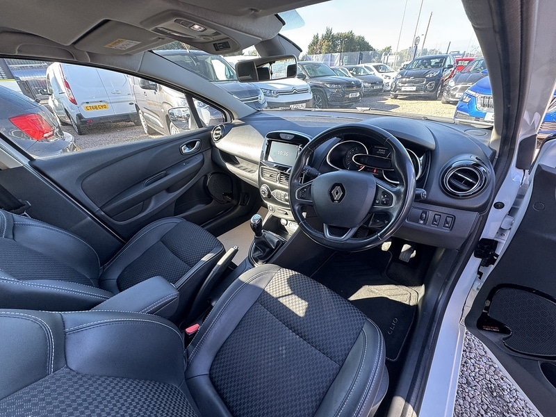 Used Renault Clio 2017 for sale - 76288022: Photo 35