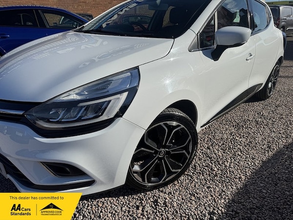 Used Renault Clio 2017 for sale - 76288022: Photo 8