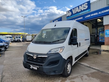 Vauxhall - Movano