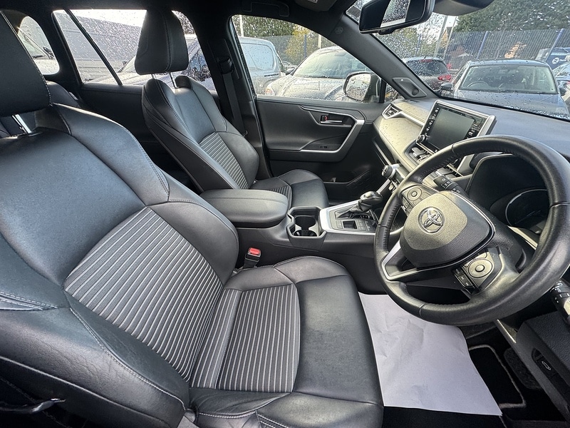 Used Toyota RAV4 2021 for sale - 76510336: Photo 20