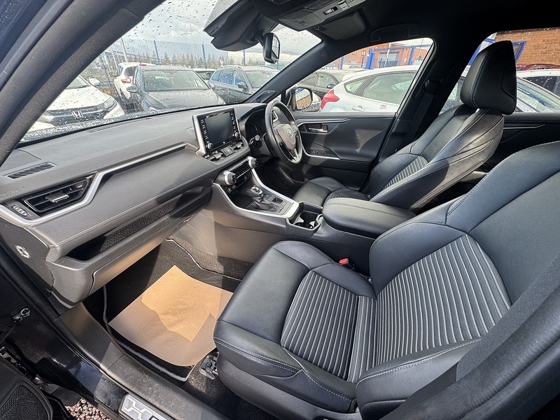 Used Toyota RAV4 2021 for sale - 76510336: Photo 26