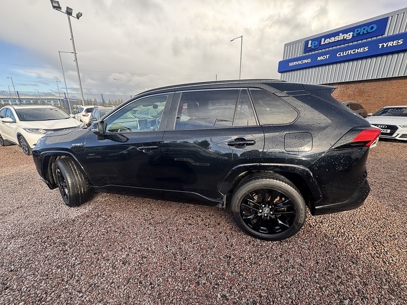 Used Toyota RAV4 2021 for sale - 76510336: Photo 8