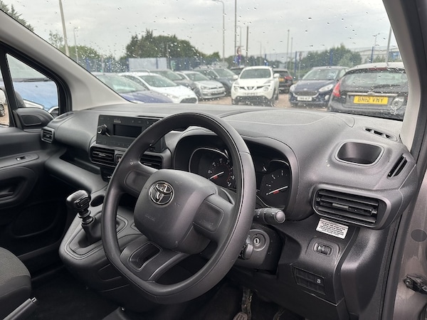 Used Toyota ProAce 2022 for sale - 75276183: Photo 11
