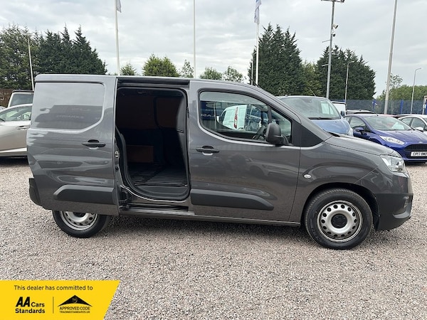 Used Toyota ProAce 2022 for sale - 75276183: Photo 17