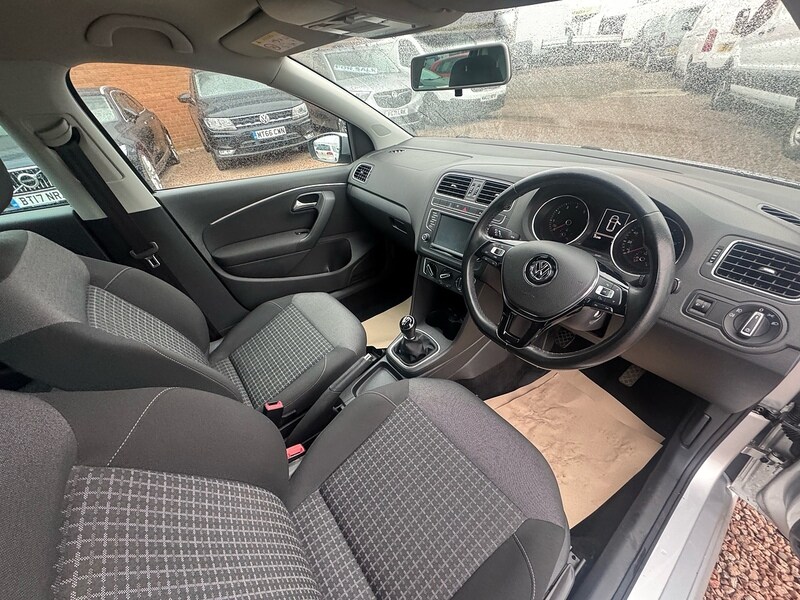 Used Volkswagen Polo 2016 for sale - 77508095: Photo 25