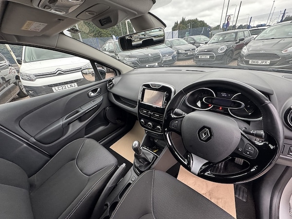 Used Renault Clio 2016 for sale - 76287990: Photo 14