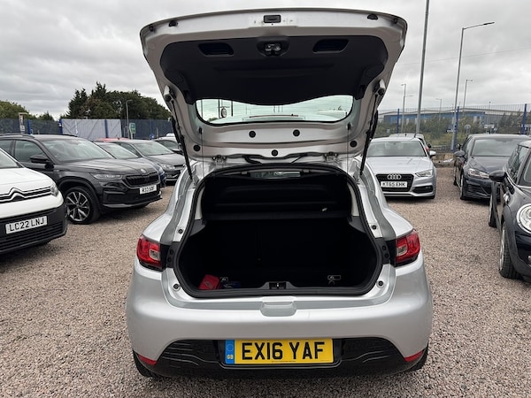 Used Renault Clio 2016 for sale - 76287990: Photo 8