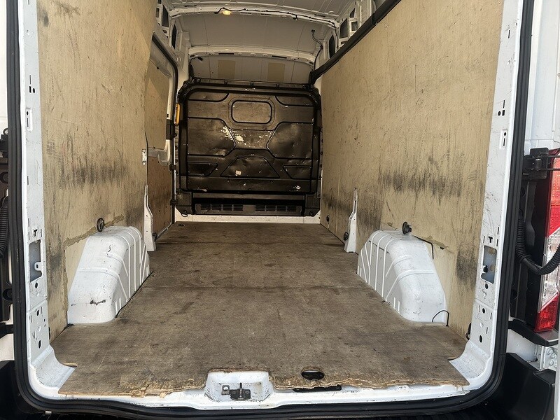 Used Ford Transit 2024 for sale - 77447122: Photo 18