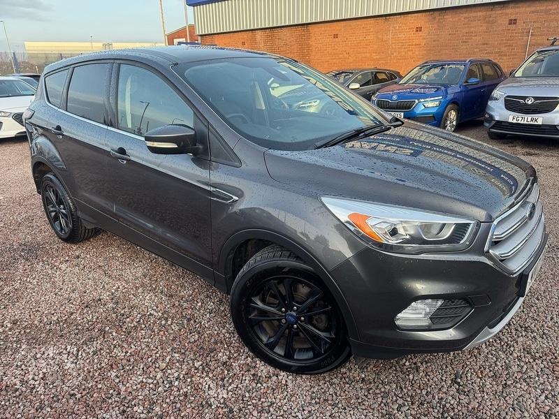 Used Ford Kuga 2017 for sale - 77118233: Photo 2