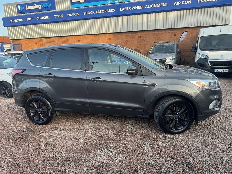 Used Ford Kuga 2017 for sale - 77118233: Photo 4