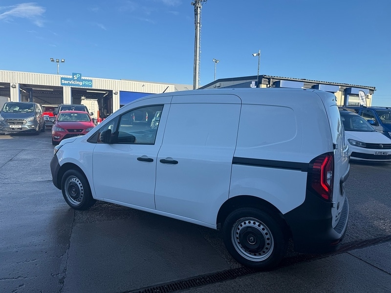 Used Renault Kangoo 2023 for sale - 76831661: Photo 4
