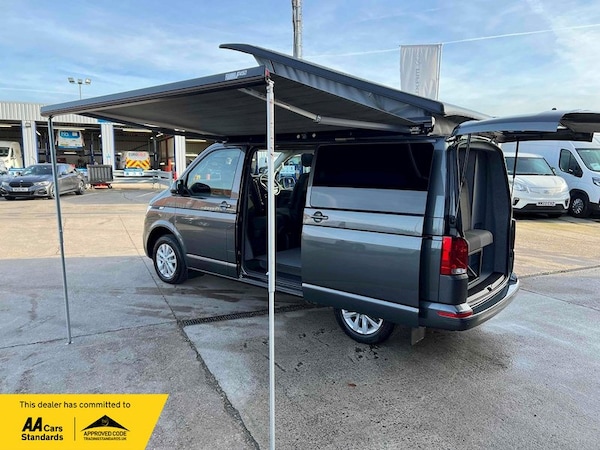Used Volkswagen Transporter 2022 for sale - 67622316: Photo 12