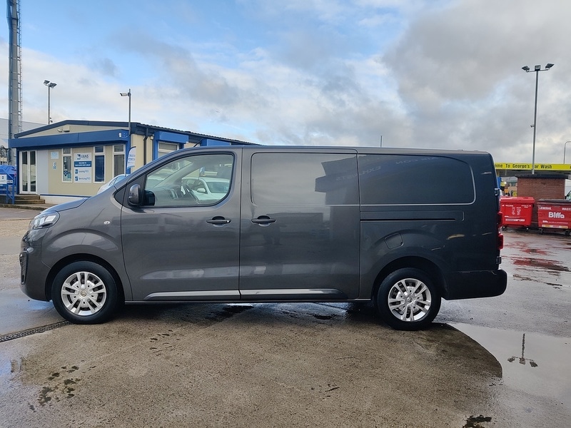 Used Vauxhall Vivaro 2021 for sale - 76589029: Photo 5