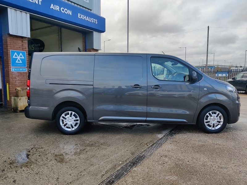 Used Vauxhall Vivaro 2021 for sale - 76589029: Photo 9