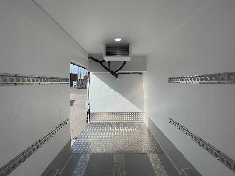 Used Ford Transit for sale - 77776339: Photo 14