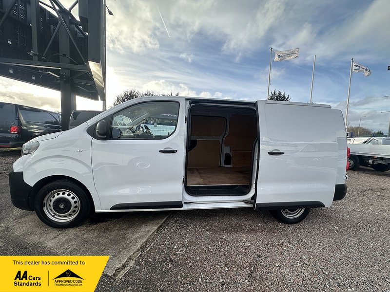 Used Vauxhall Vivaro 2024 for sale - 78078865: Photo 24