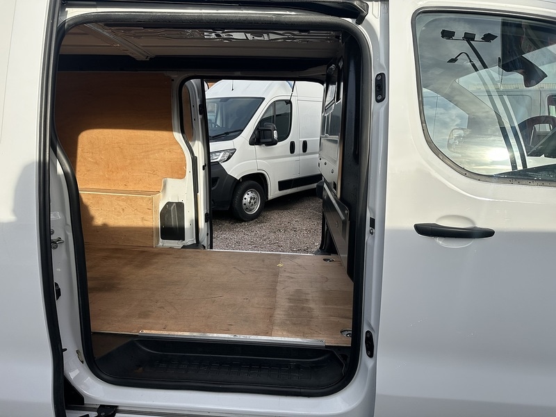 Used Vauxhall Vivaro 2024 for sale - 78078865: Photo 26