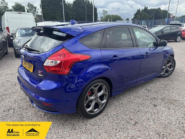 Used Ford Focus 2013 for sale - 75440569: Photo 11