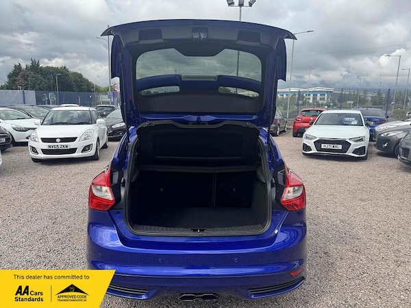 Used Ford Focus 2013 for sale - 75440569: Photo 24