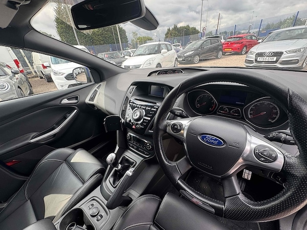 Used Ford Focus 2013 for sale - 75440569: Photo 33