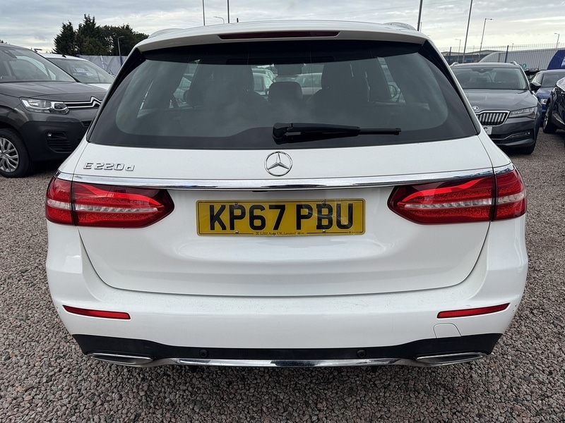 Used Mercedes-Benz E Class 2017 for sale - 76193933: Photo 12