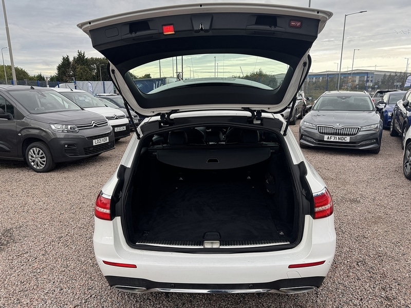 Used Mercedes-Benz E Class 2017 for sale - 76193933: Photo 13