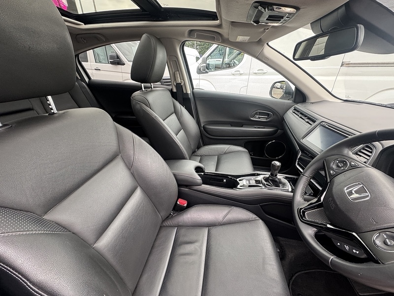 Used Honda HR-V 2015 for sale - 76320283: Photo 15