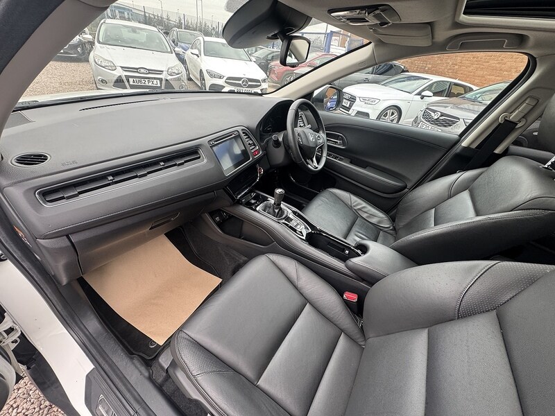 Used Honda HR-V 2015 for sale - 76320283: Photo 25