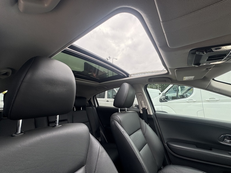 Used Honda HR-V 2015 for sale - 76320283: Photo 29