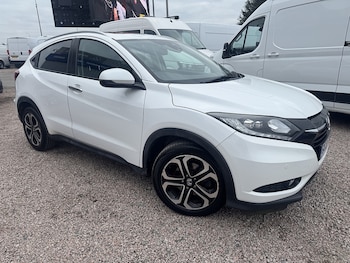 Used Honda HR-V 2015 for sale - 76320283: Photo