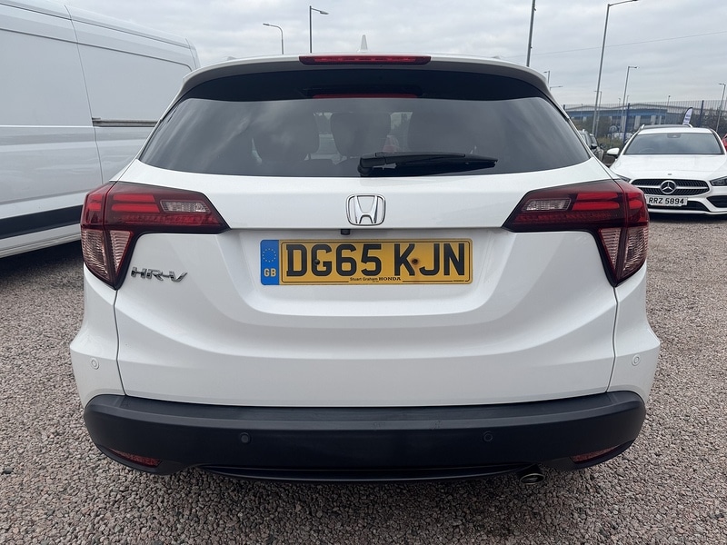 Used Honda HR-V 2015 for sale - 76320283: Photo 6