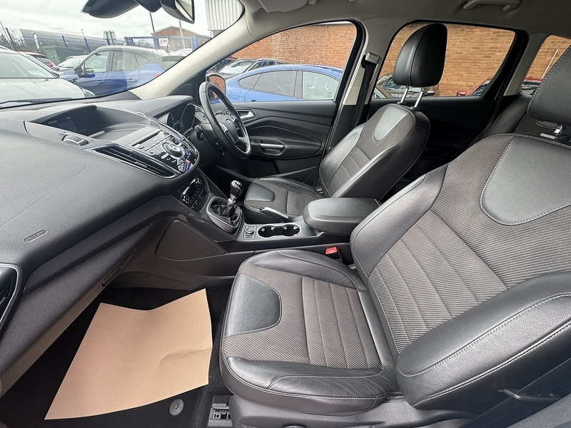 Used Ford Kuga 2015 for sale - 76510333: Photo 26