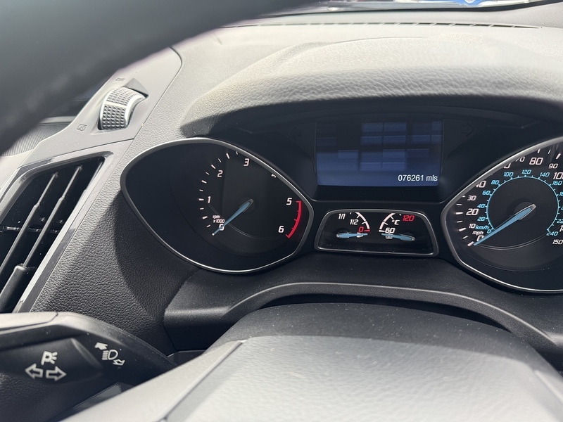 Used Ford Kuga 2015 for sale - 76510333: Photo 33