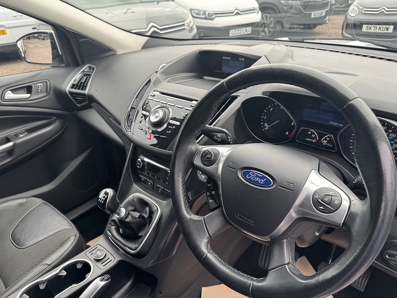 Used Ford Kuga 2015 for sale - 76510333: Photo 37