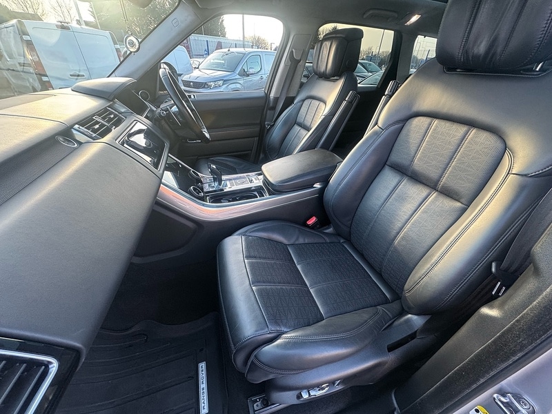 Used Land Rover Range Rover Sport 2020 for sale - 77129133: Photo 32