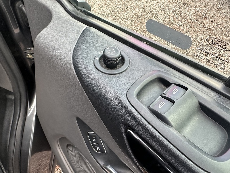 Used Ford Transit Custom 2018 for sale - 76910695: Photo 18