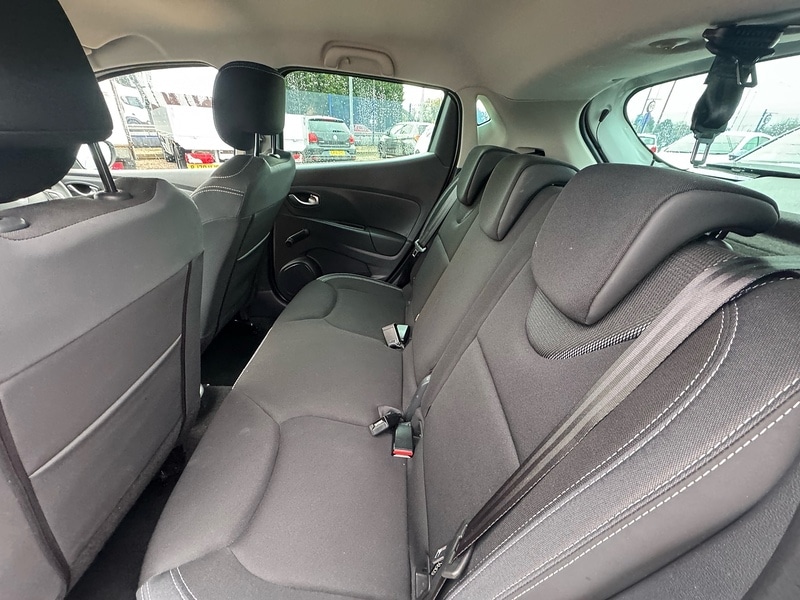 Used Renault Clio 2018 for sale - 76863551: Photo 24