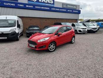 Used Ford Fiesta 2015 for sale - 74973008: Photo
