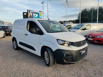 Used Peugeot Partner 2020 for sale - 77663424: Photo