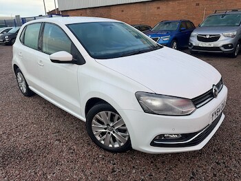 Used Volkswagen Polo 2014 for sale - 76969715: Photo