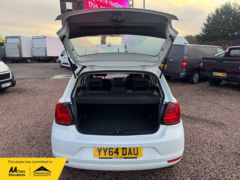 Used Volkswagen Polo 2014 for sale - 76969715: Photo 7