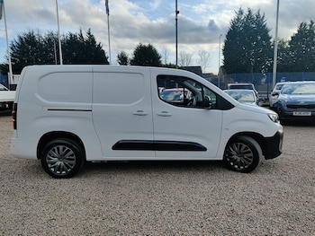 Used Citroen Berlingo 2024 for sale - 77663422: Photo